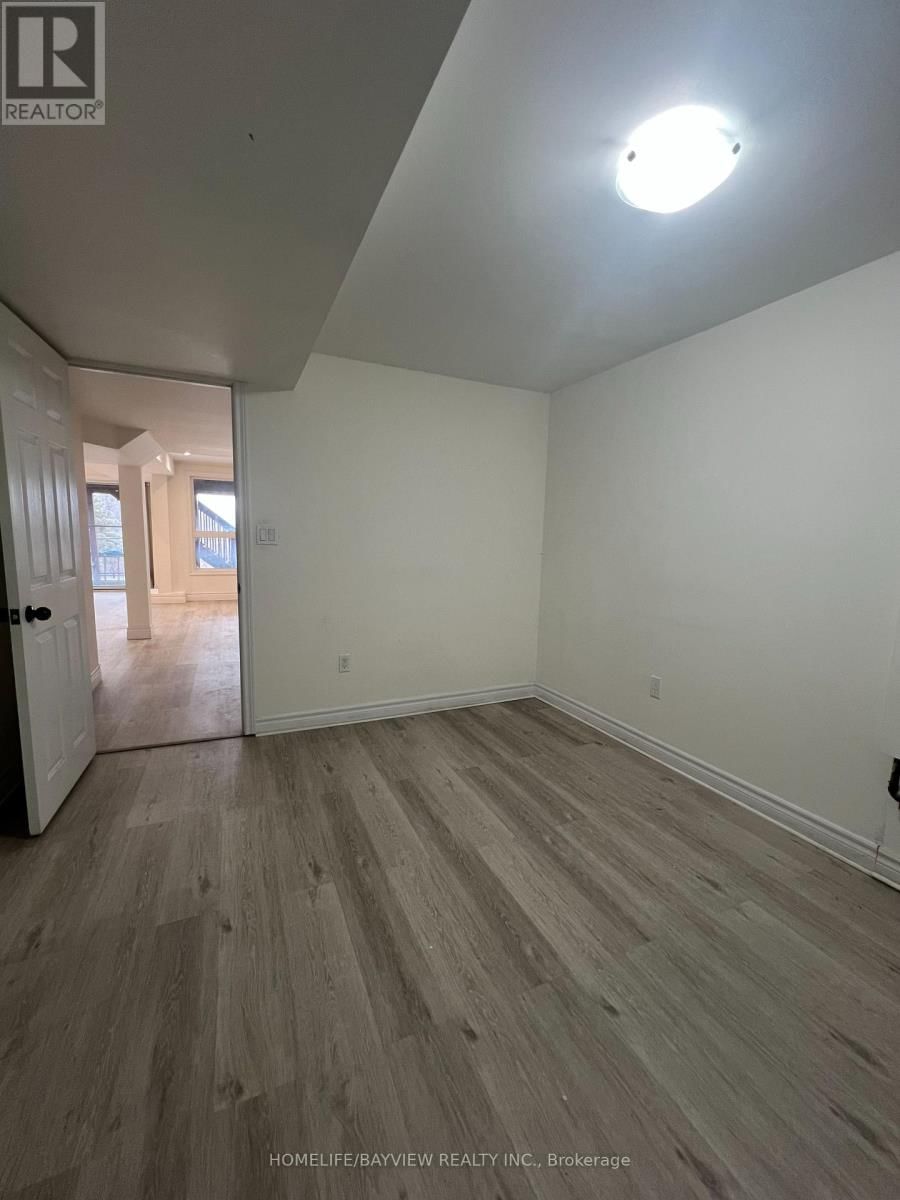 Bmnt - 367 SILKEN LAUMANN DRIVE Image 8