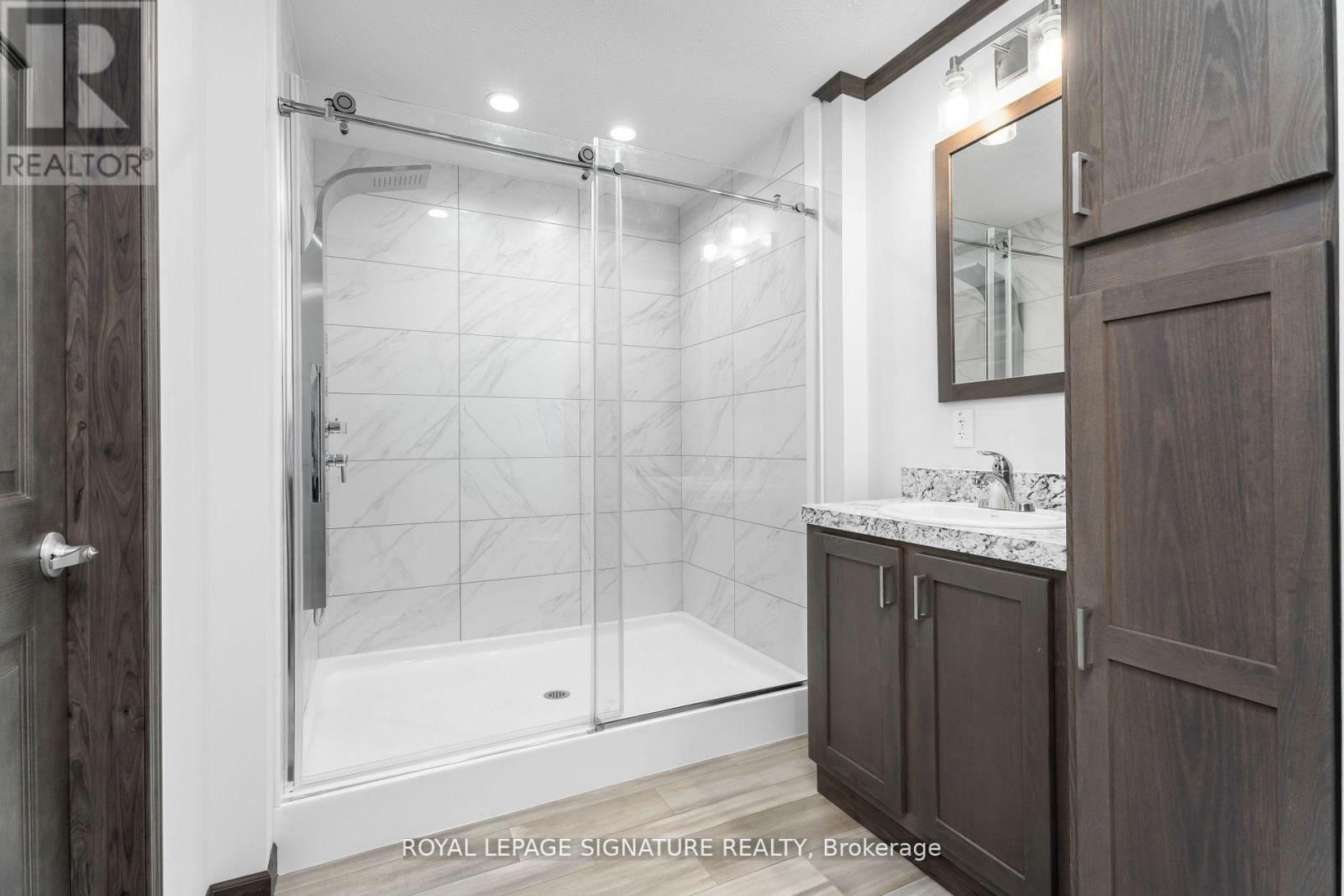 12 BRIARWOOD PLACE Image 25