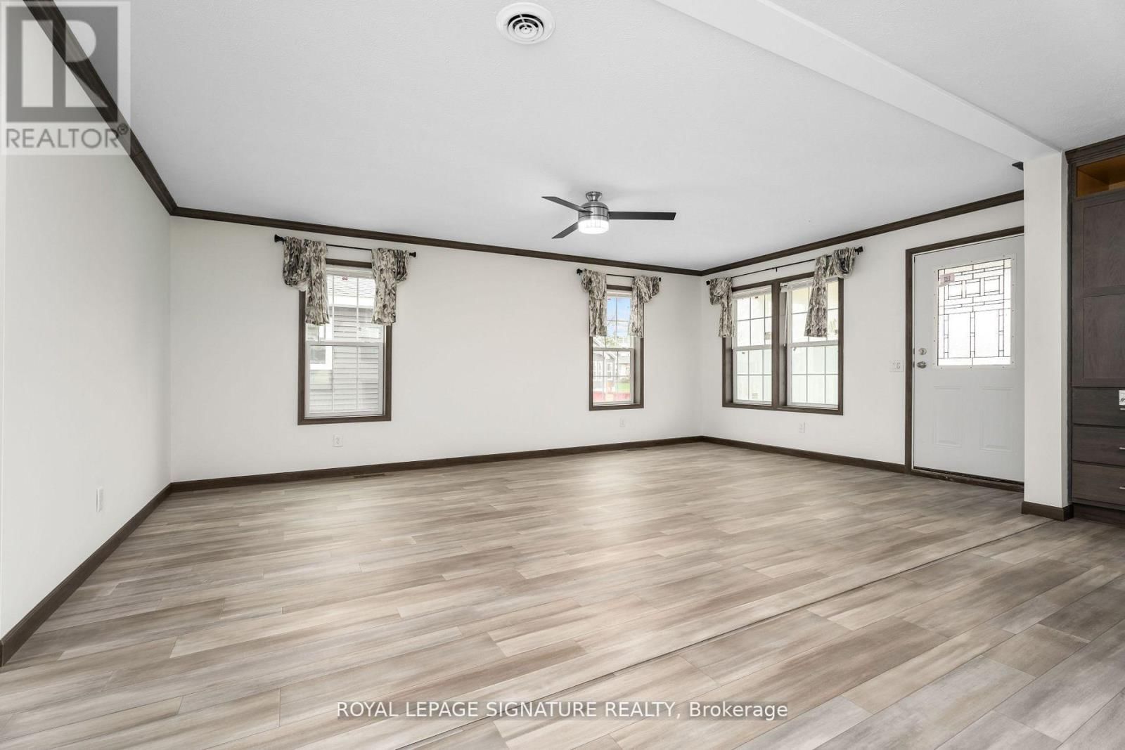 12 BRIARWOOD PLACE Image 6