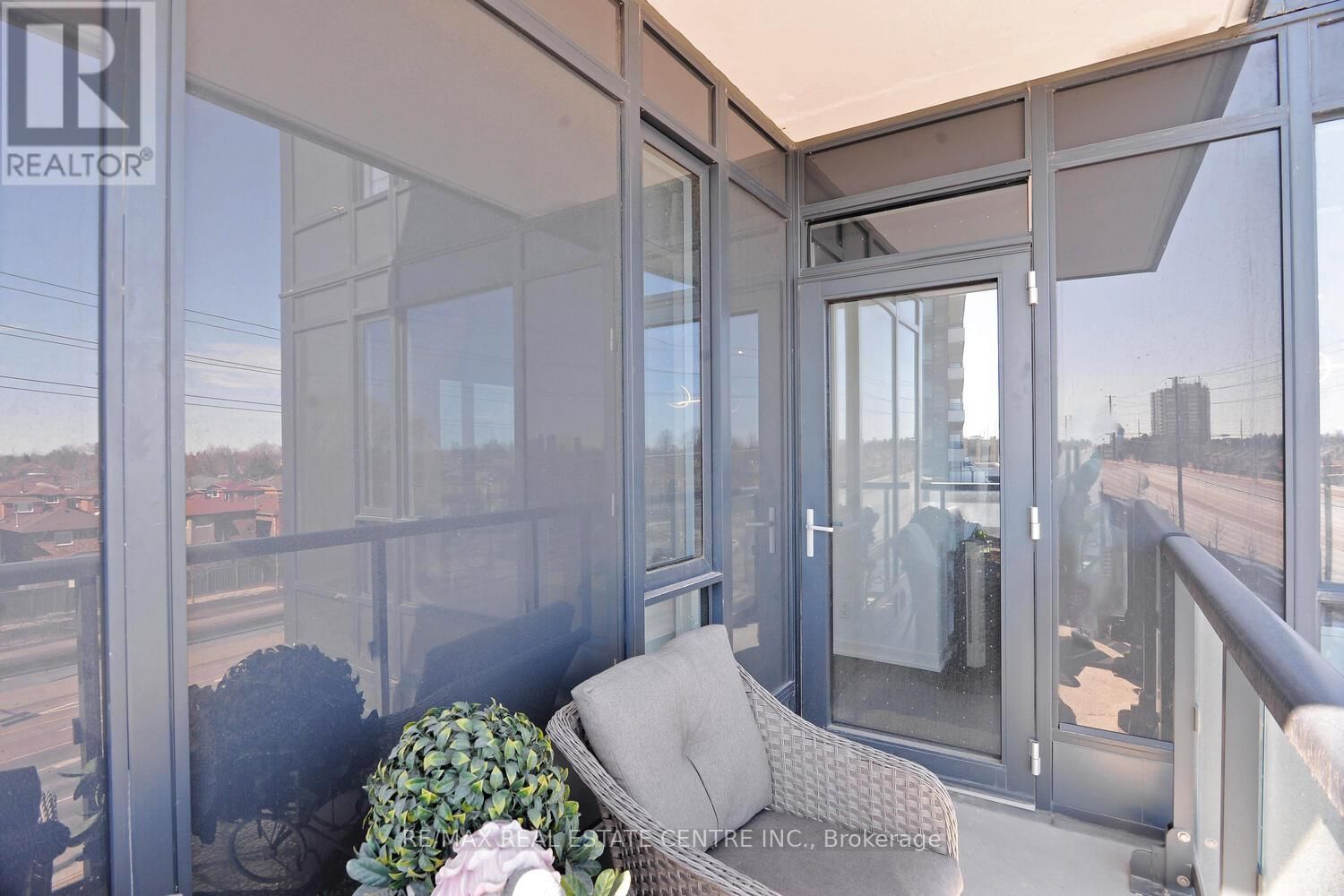 416 - 7950 BATHURST STREET Image 44