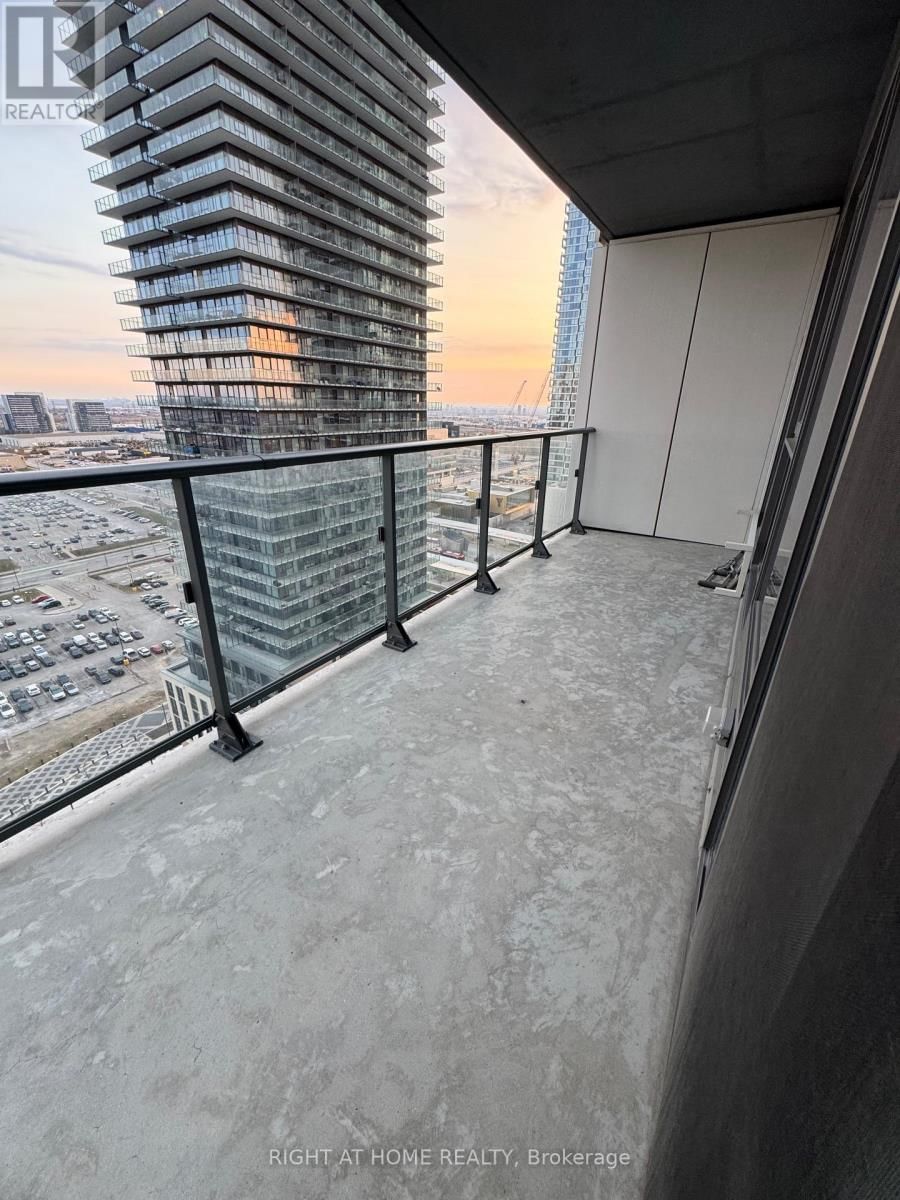 2005 - 1000 PORTAGE PARKWAY Image 43