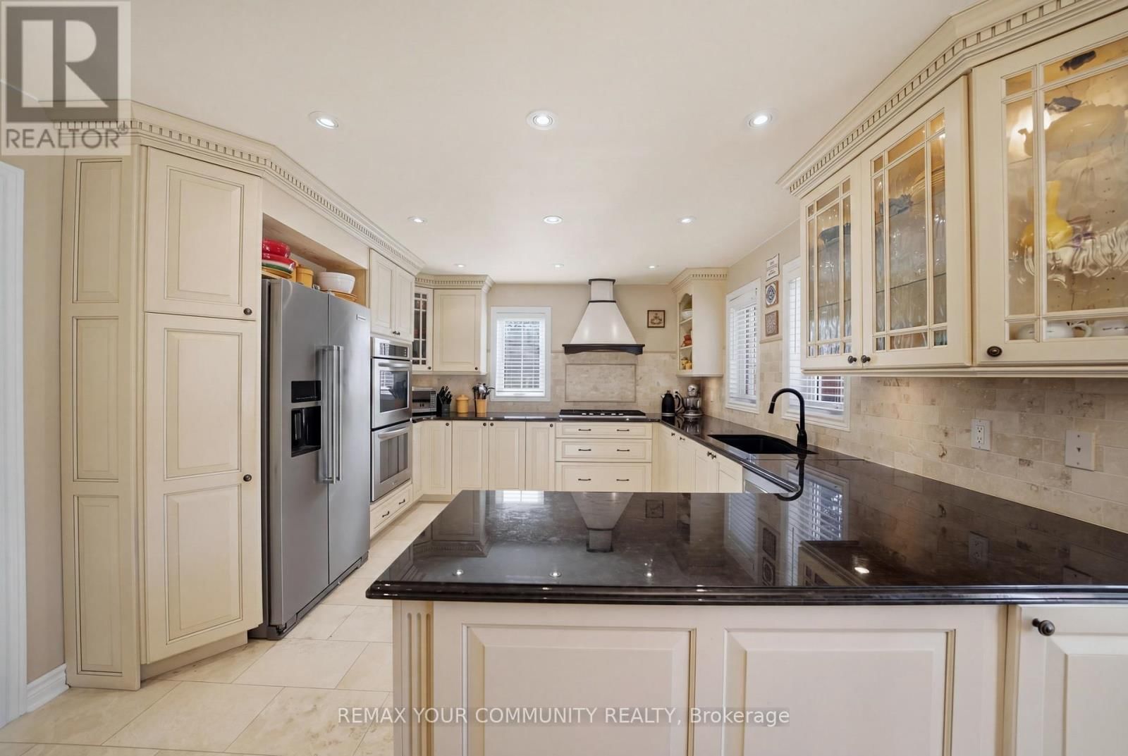 23 JOHN LYONS ROAD Image 14