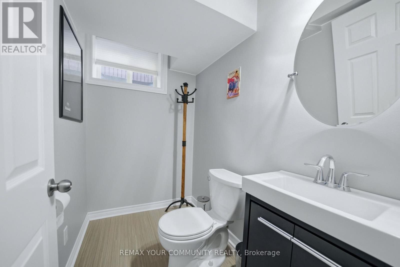 23 JOHN LYONS ROAD Image 45