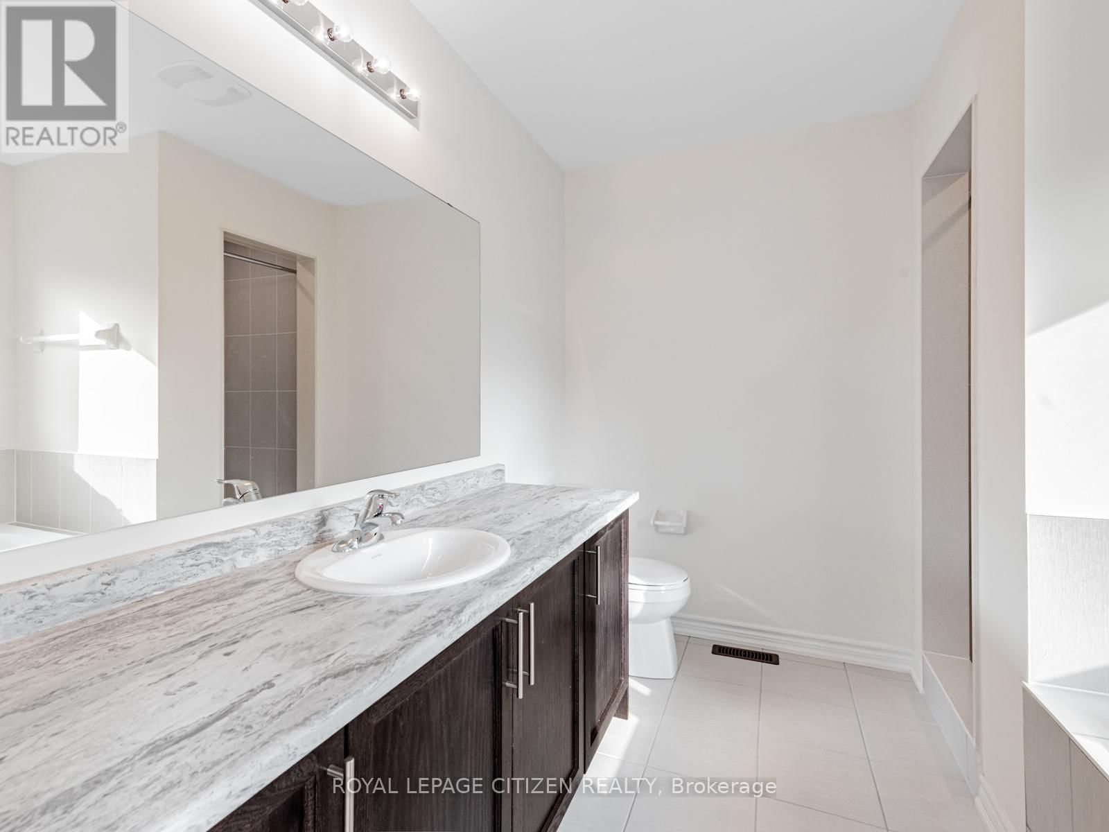 7 WAYNE ALLISON DRIVE Image 29