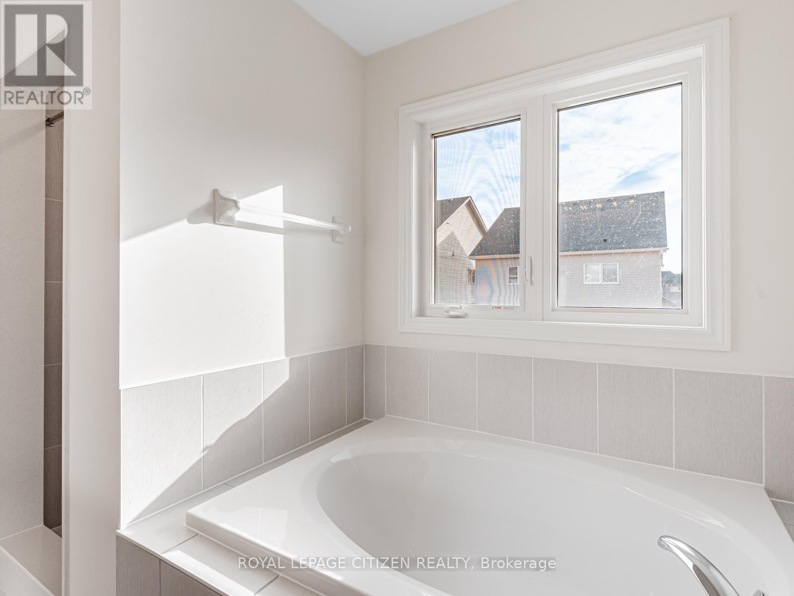 7 WAYNE ALLISON DRIVE Image 30