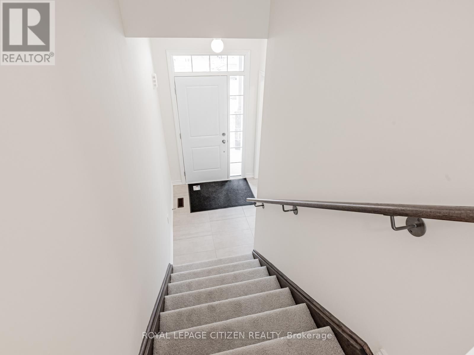 7 WAYNE ALLISON DRIVE Image 5