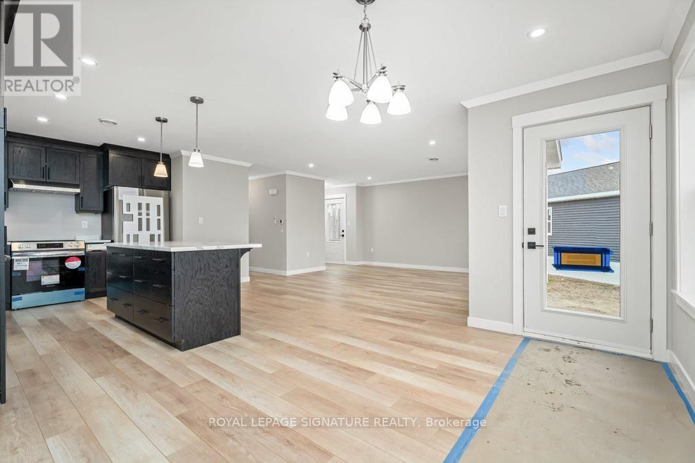 18 BRIAR WOOD PLACE Image 6