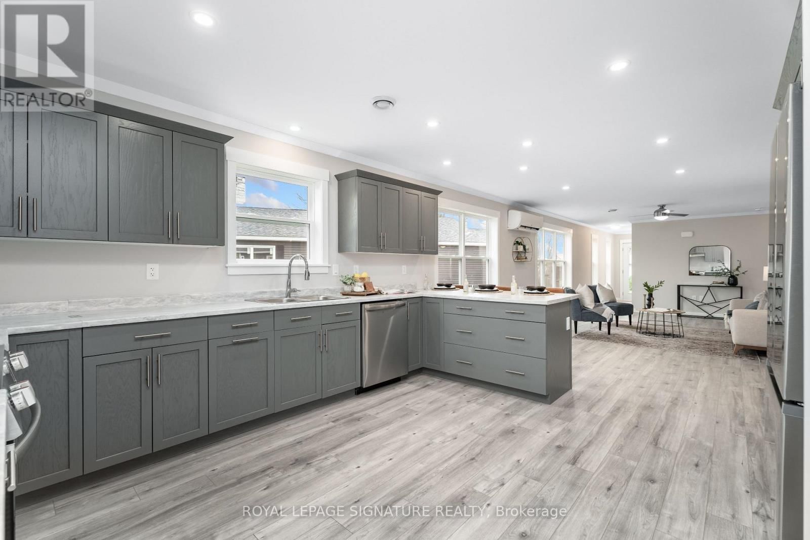 16 BRIARWOOD PLACE Image 21