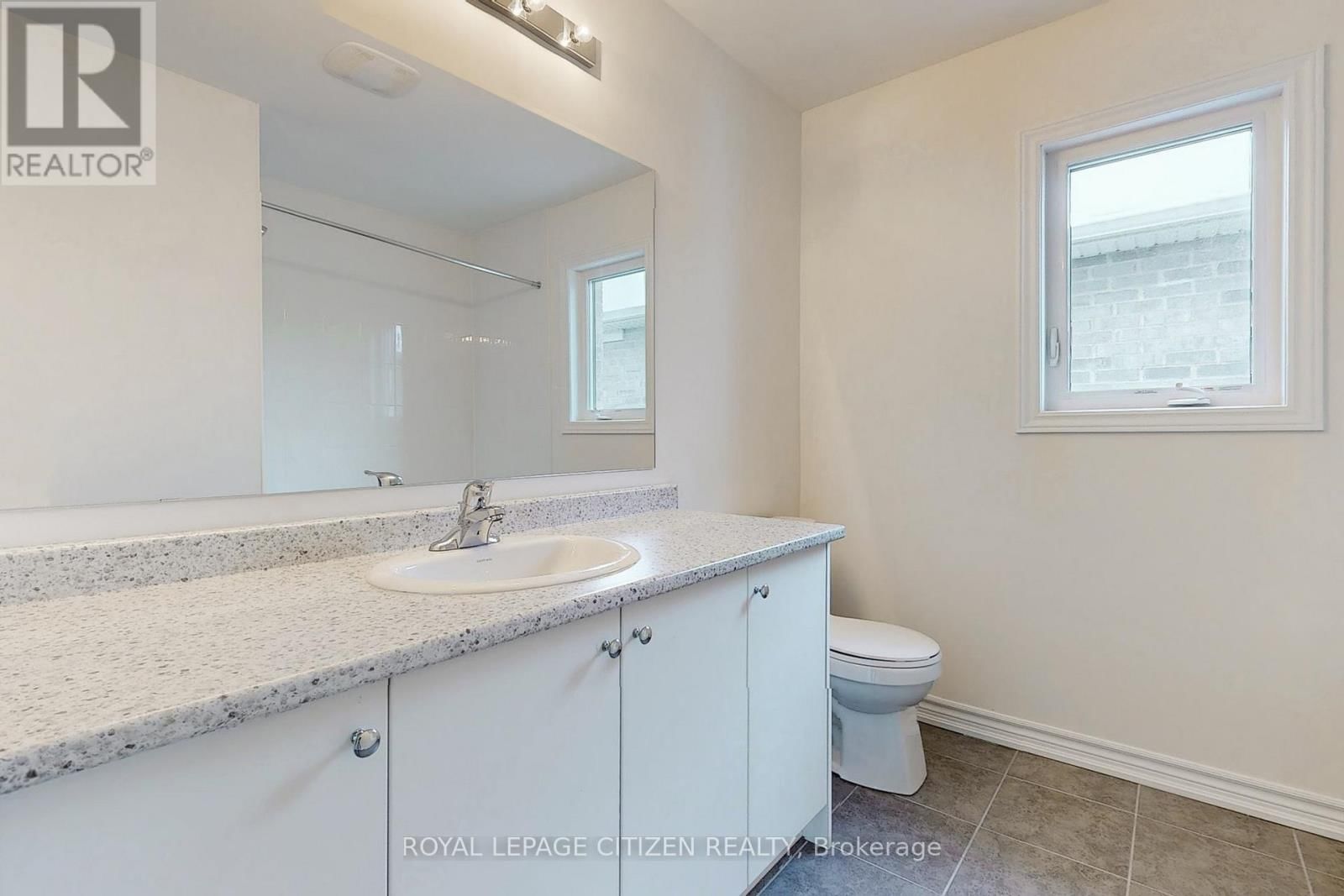 129 CLIFF THOMPSON CRESCENT Image 39