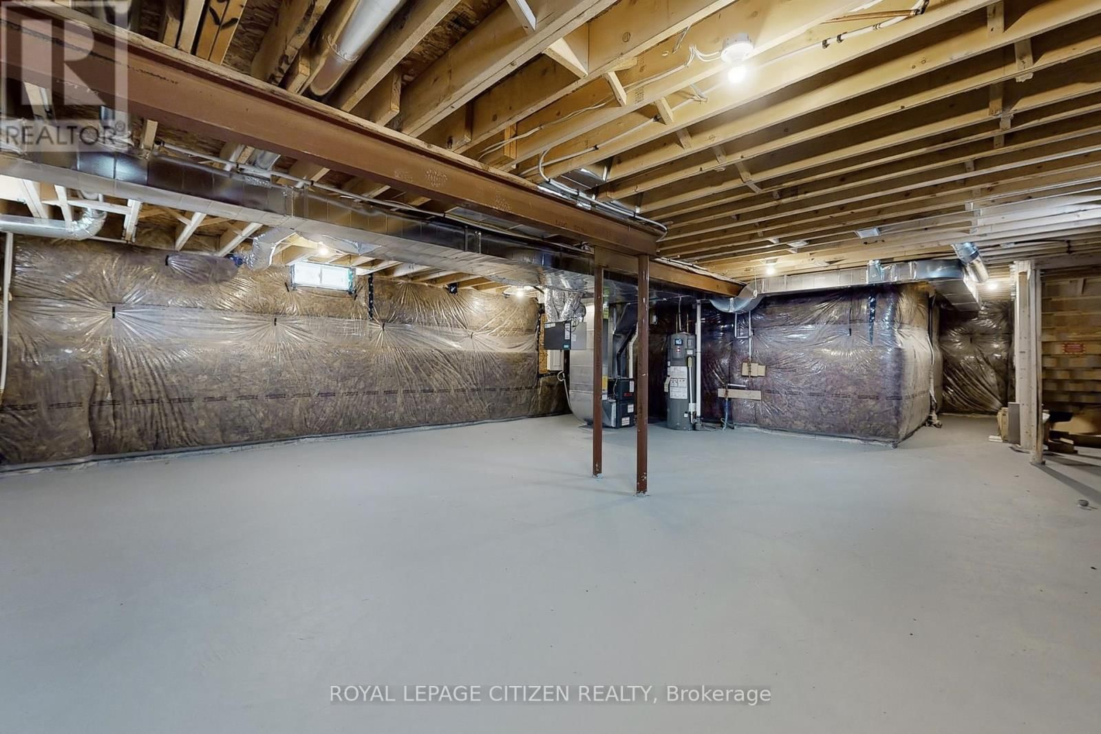 129 CLIFF THOMPSON CRESCENT Image 46