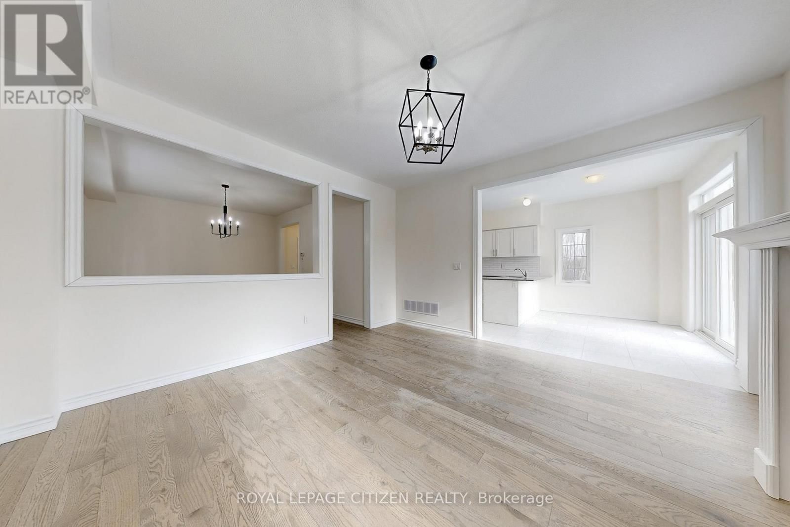 129 CLIFF THOMPSON CRESCENT Image 9