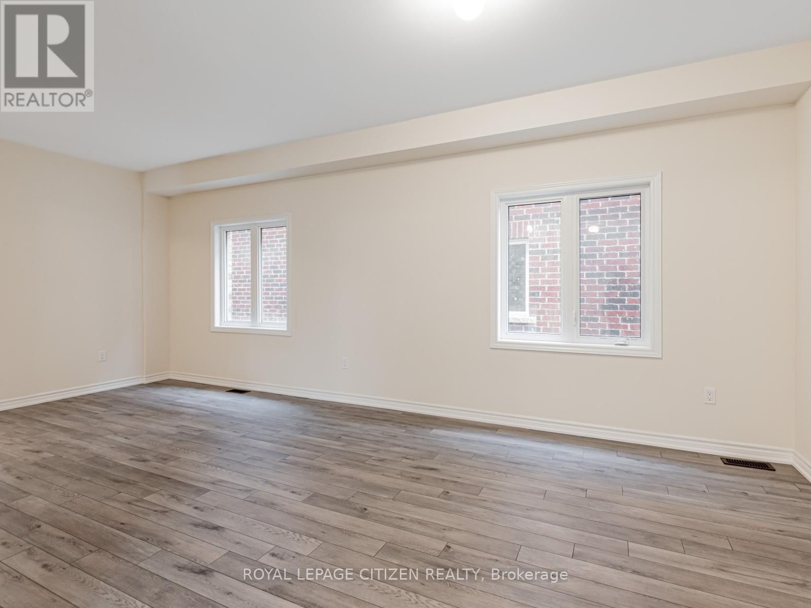 7 JEANNE PYNN AVENUE Image 10