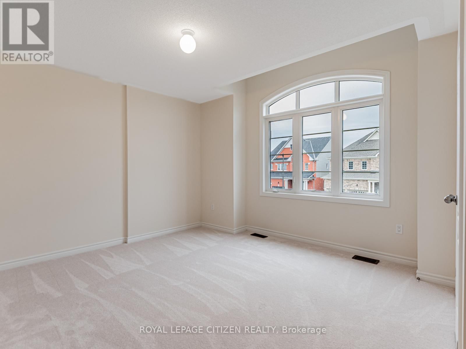 7 JEANNE PYNN AVENUE Image 23