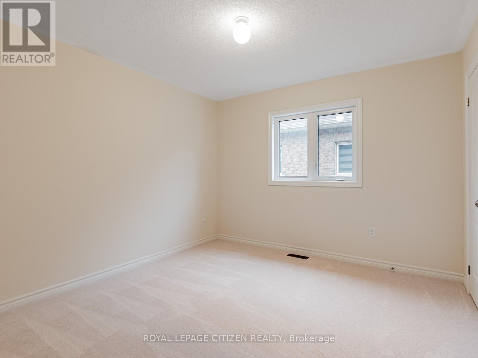 7 JEANNE PYNN AVENUE Image 25