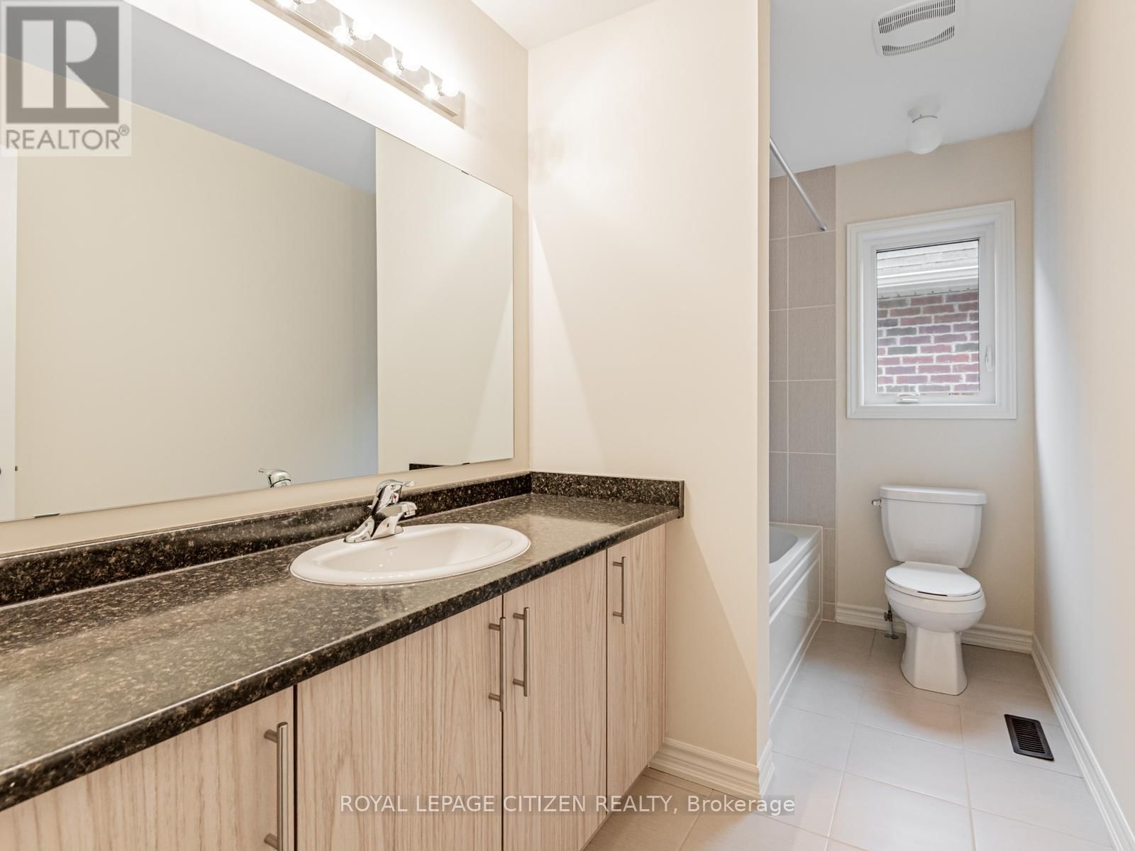 7 JEANNE PYNN AVENUE Image 27