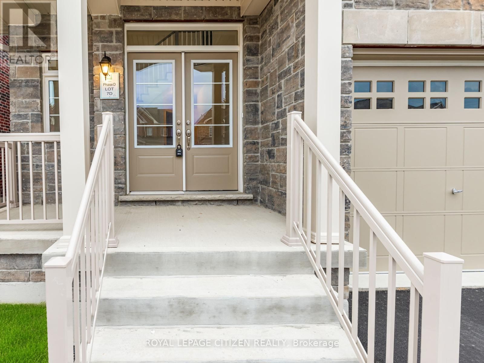 7 JEANNE PYNN AVENUE Image 3