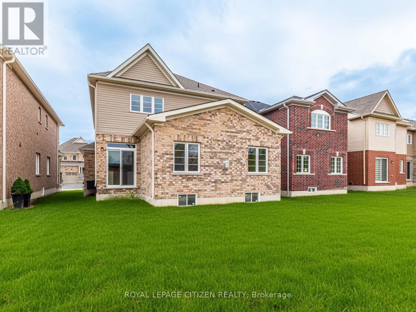 7 JEANNE PYNN AVENUE Image 36