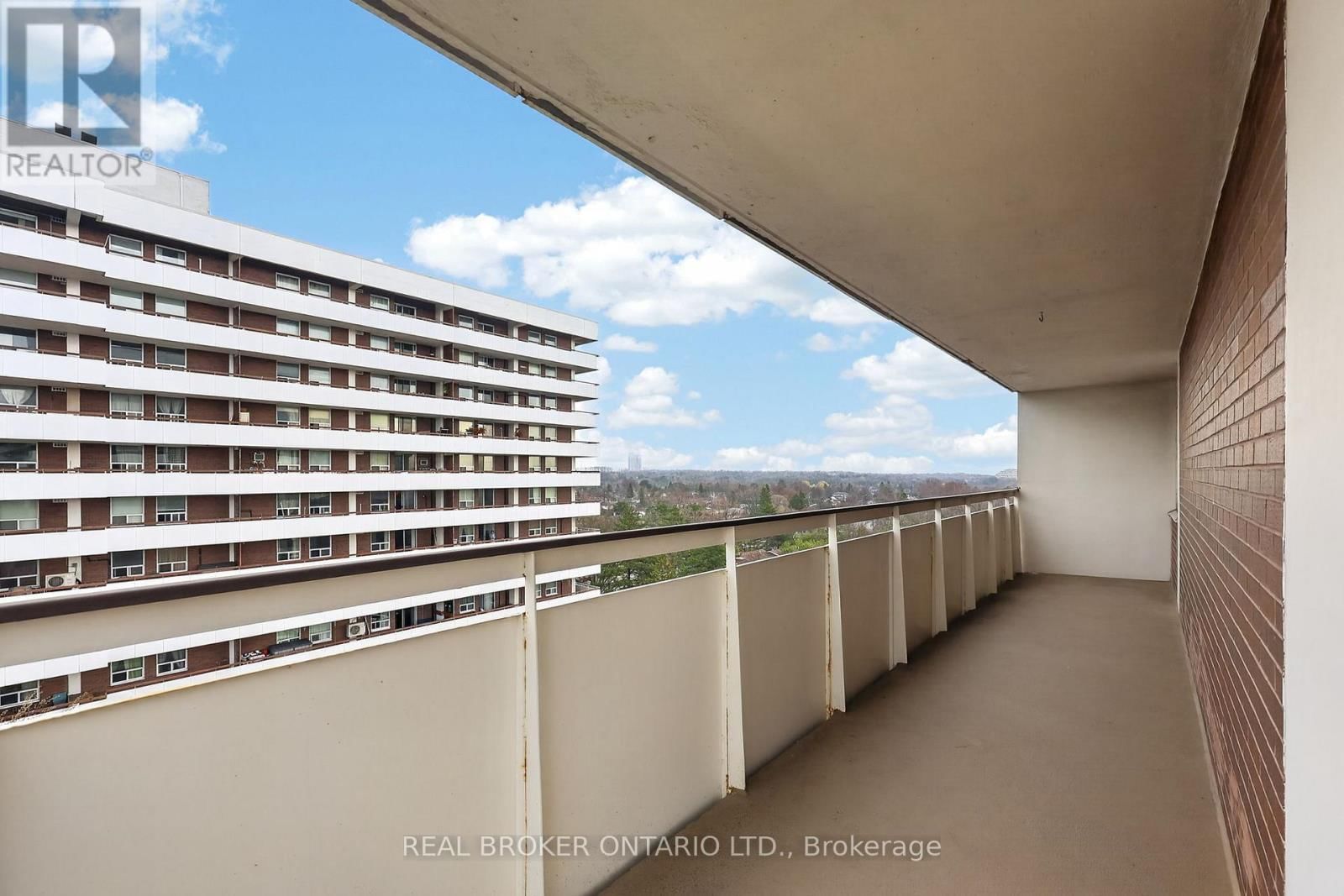 901 - 80 INVERLOCHY BOULEVARD Image 23