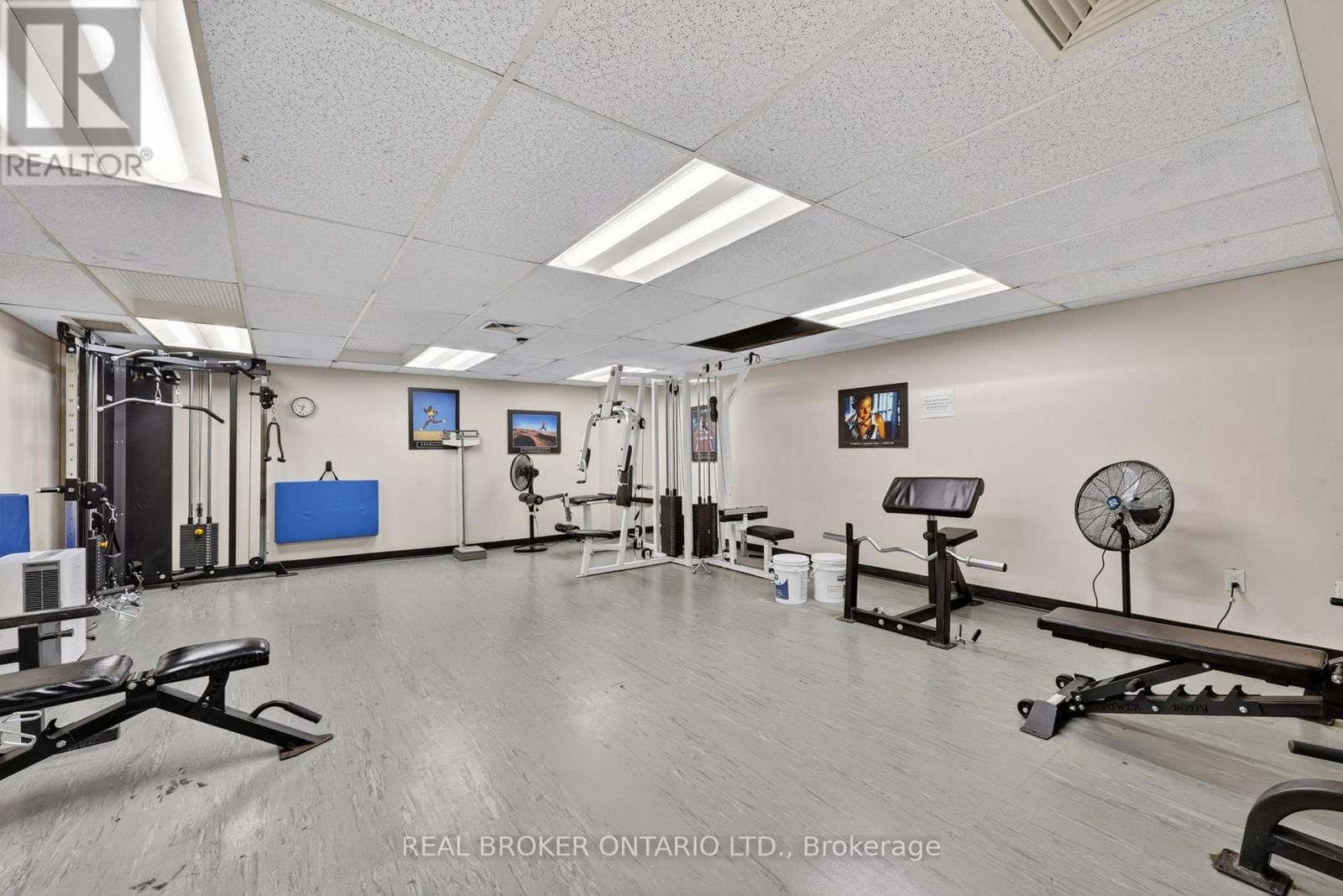 901 - 80 INVERLOCHY BOULEVARD Image 28