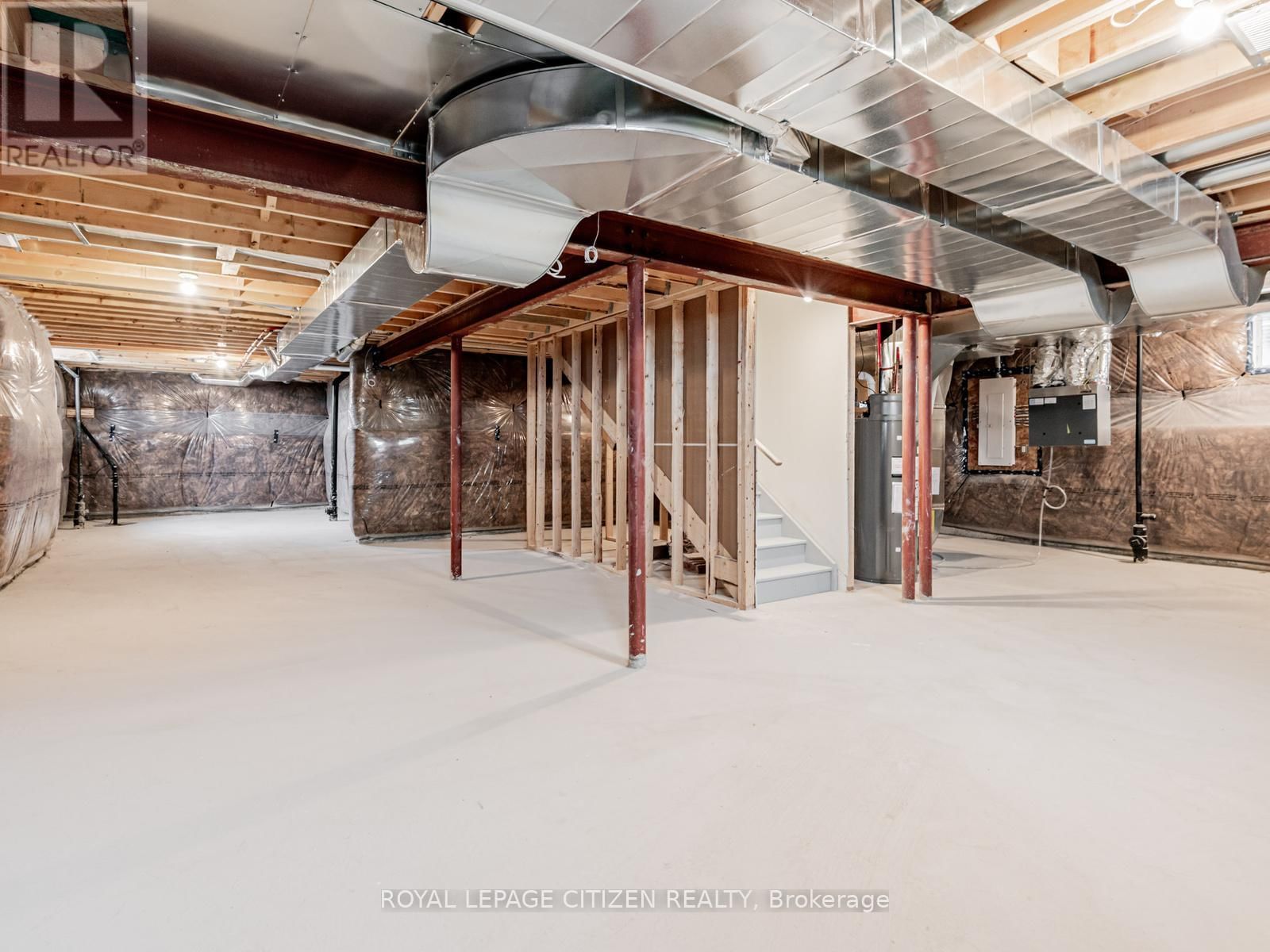 165 HAWKINS STREET Image 35