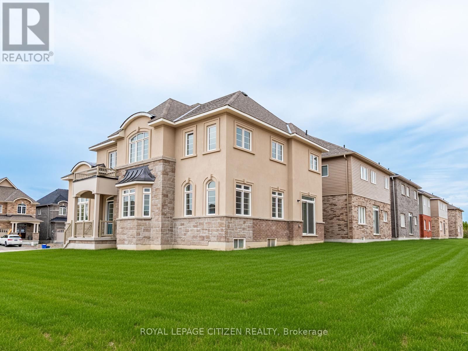 165 HAWKINS STREET Image 36