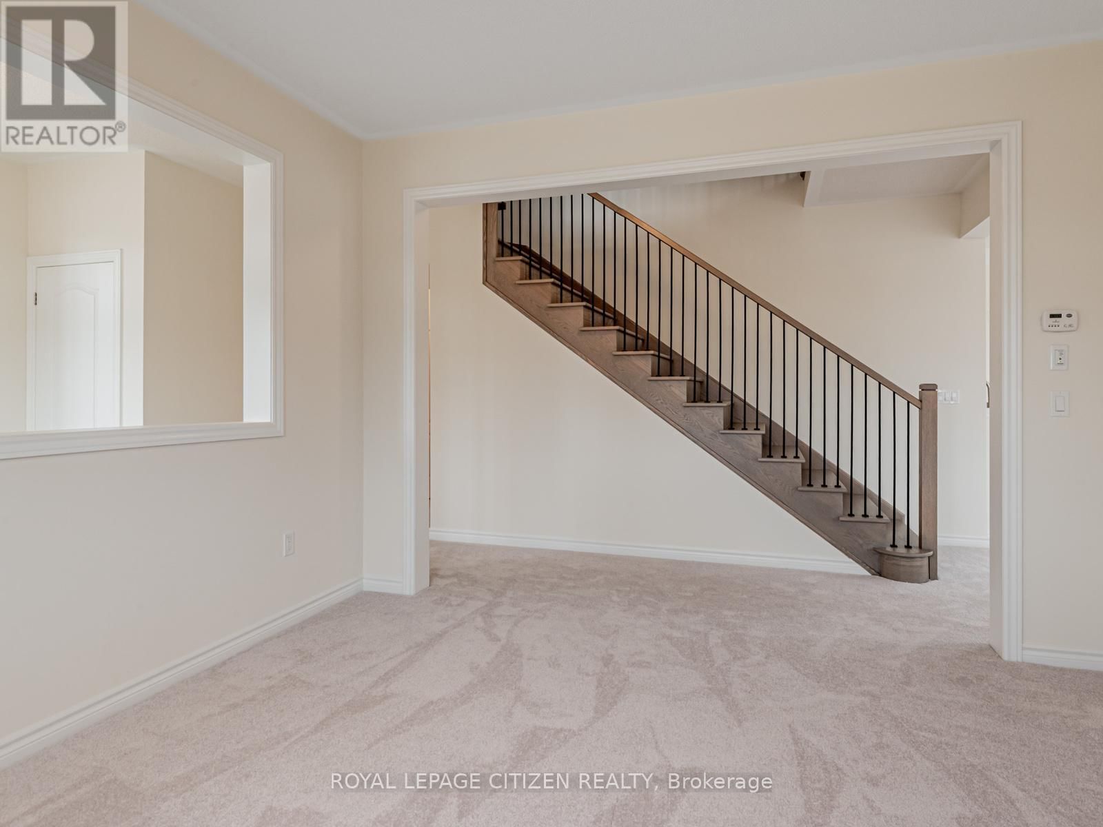 165 HAWKINS STREET Image 9