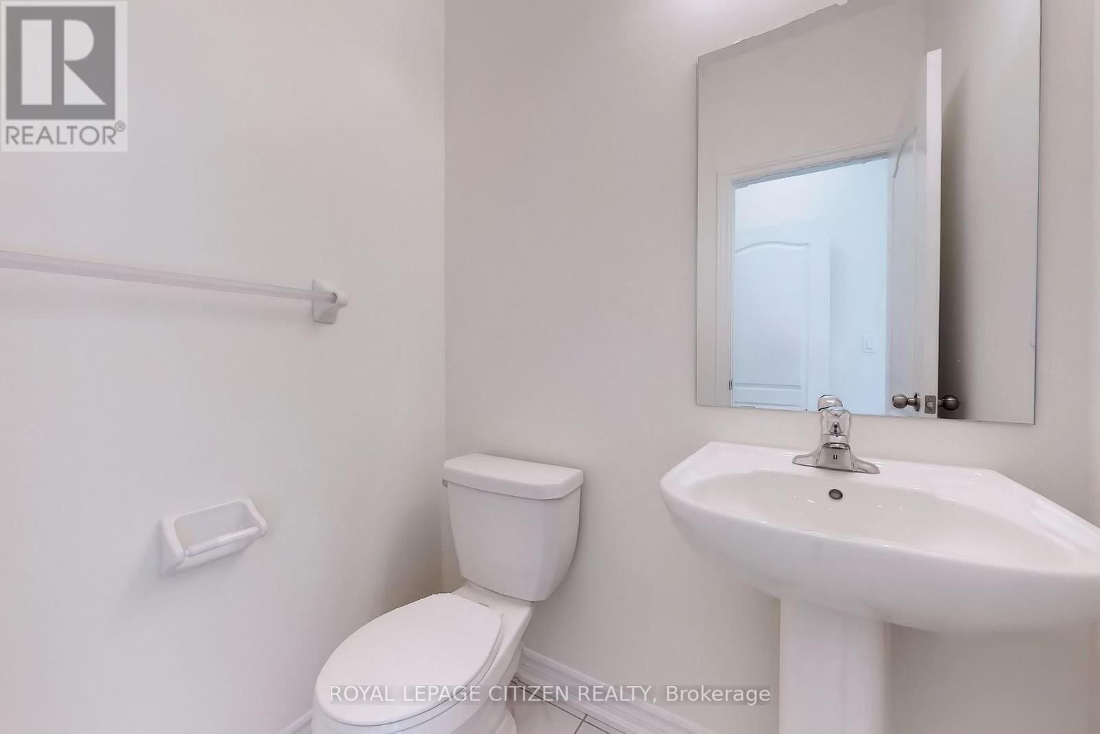 140 HAWKINS STREET Image 20