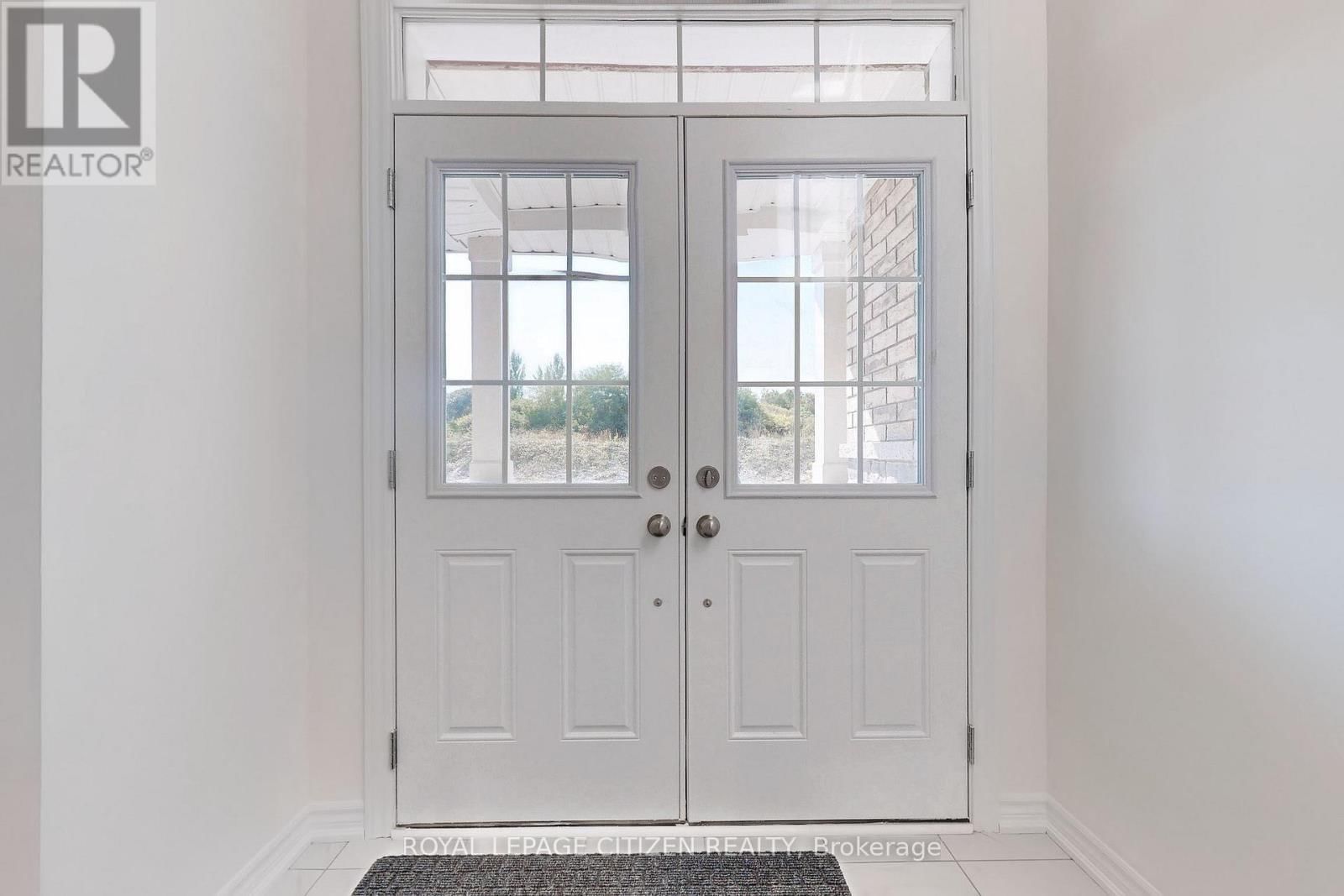 140 HAWKINS STREET Image 22