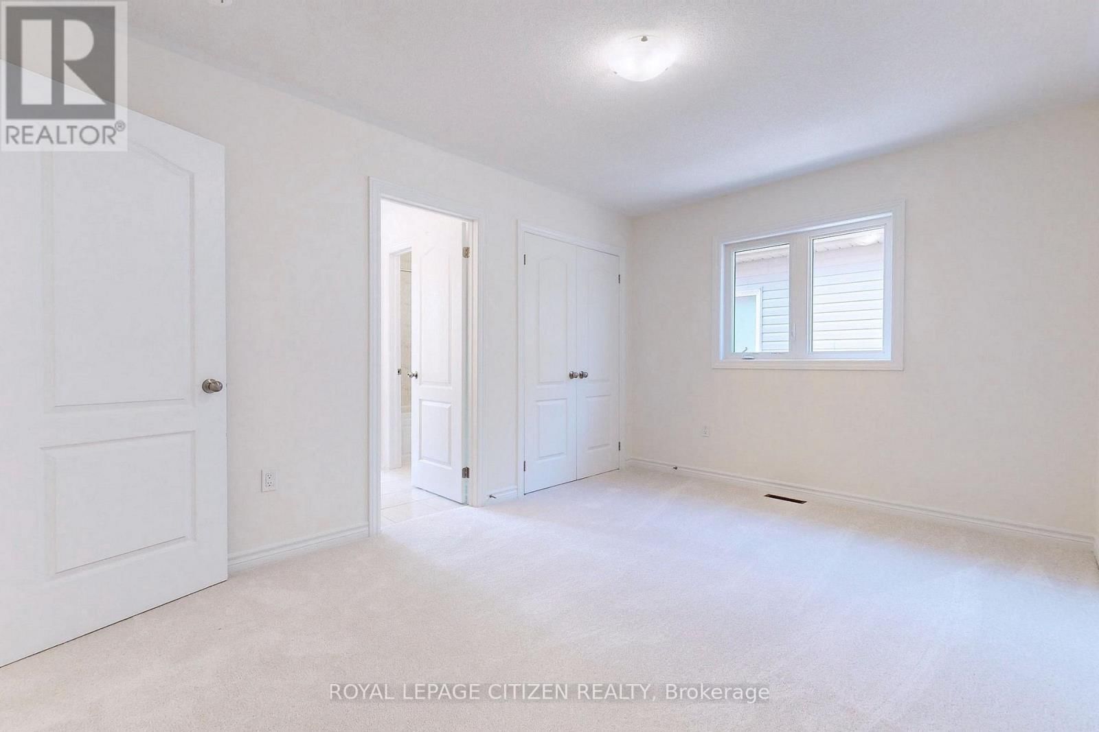 140 HAWKINS STREET Image 33