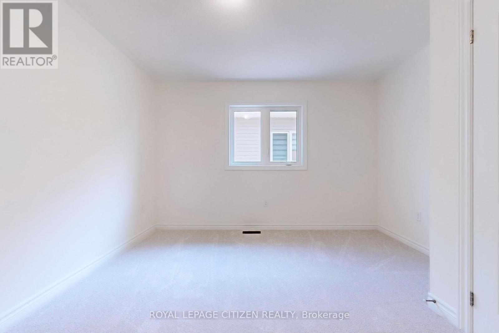 140 HAWKINS STREET Image 40