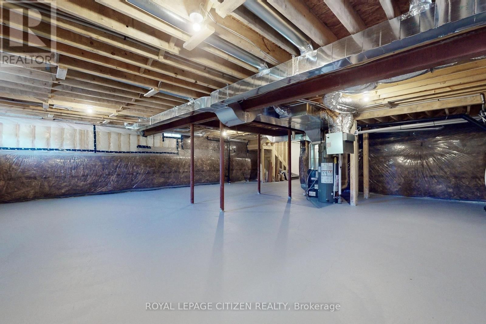 140 HAWKINS STREET Image 47