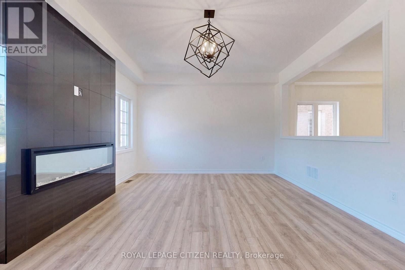 140 HAWKINS STREET Image 5