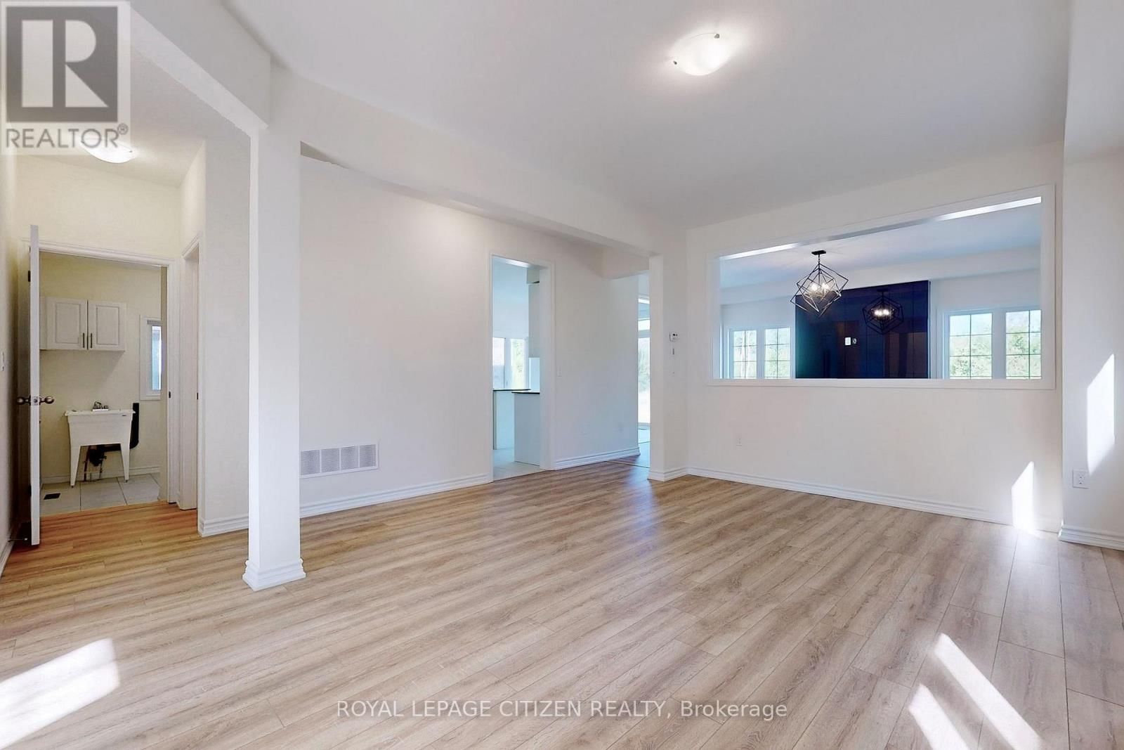 140 HAWKINS STREET Image 9