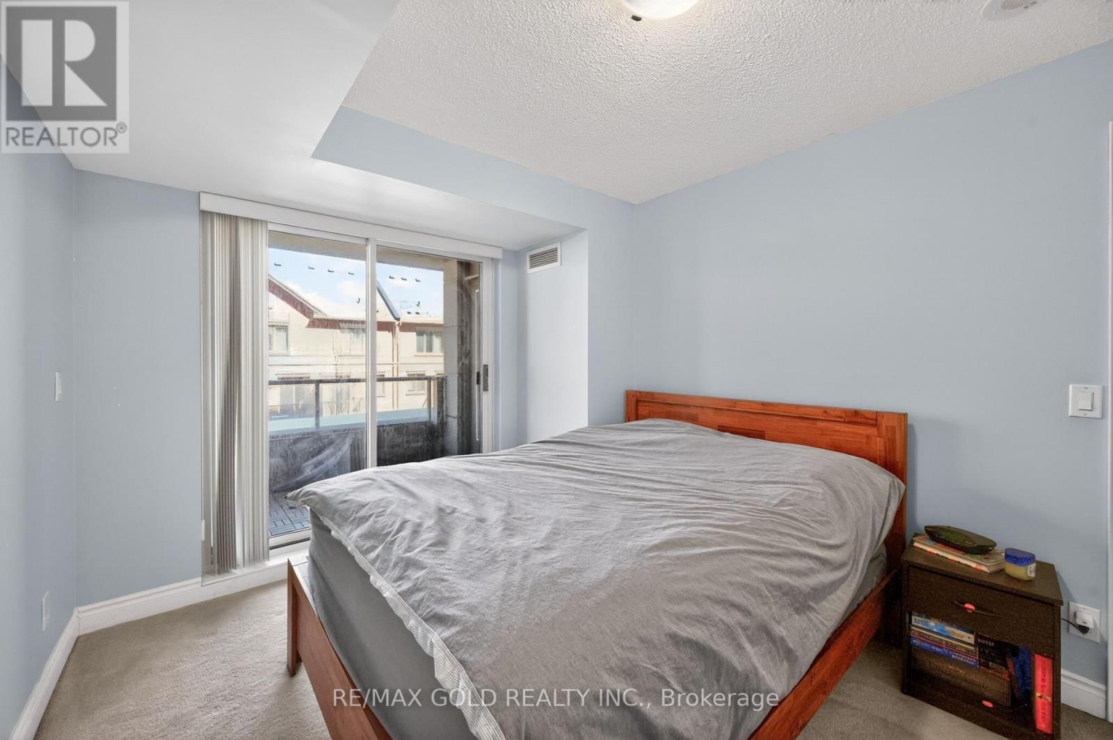 319 - 37 GALLERIA PARKWAY Image 16