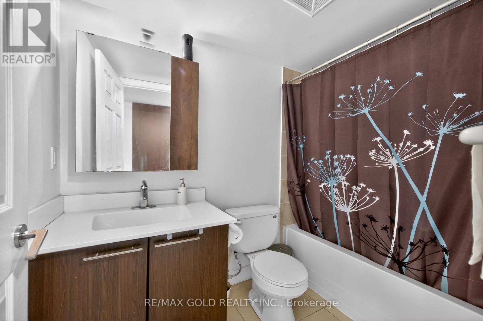 319 - 37 GALLERIA PARKWAY Image 18