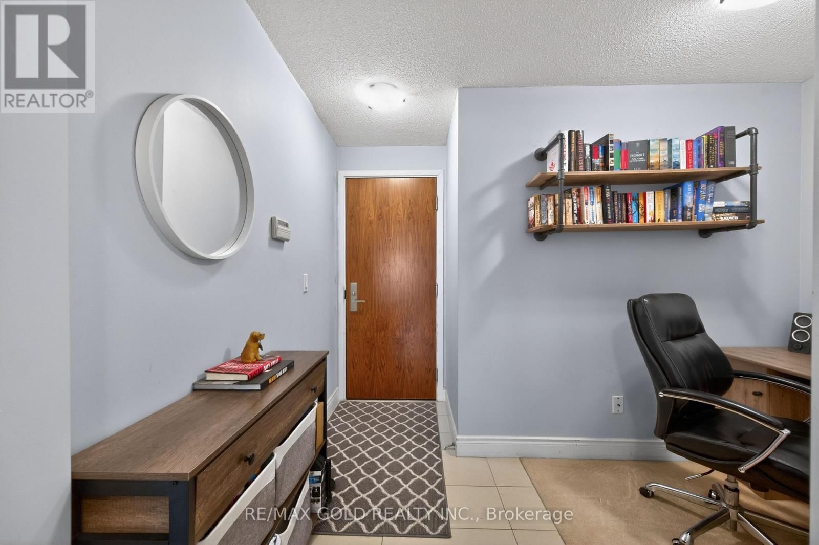 319 - 37 GALLERIA PARKWAY Image 2