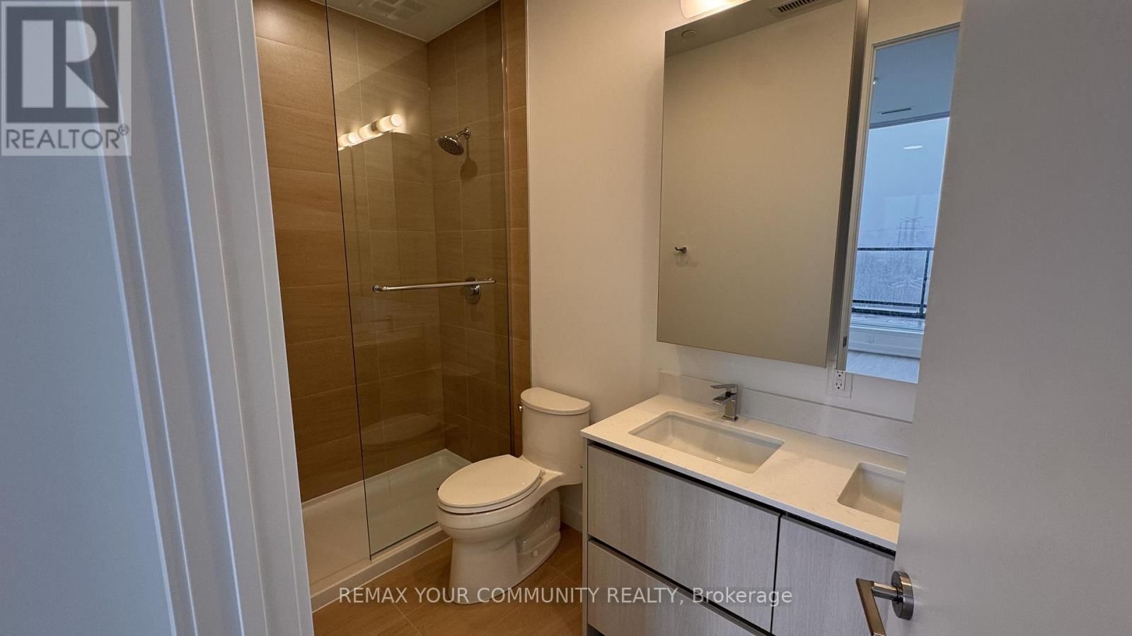 1004 - 8188 YONGE STREET Image 11