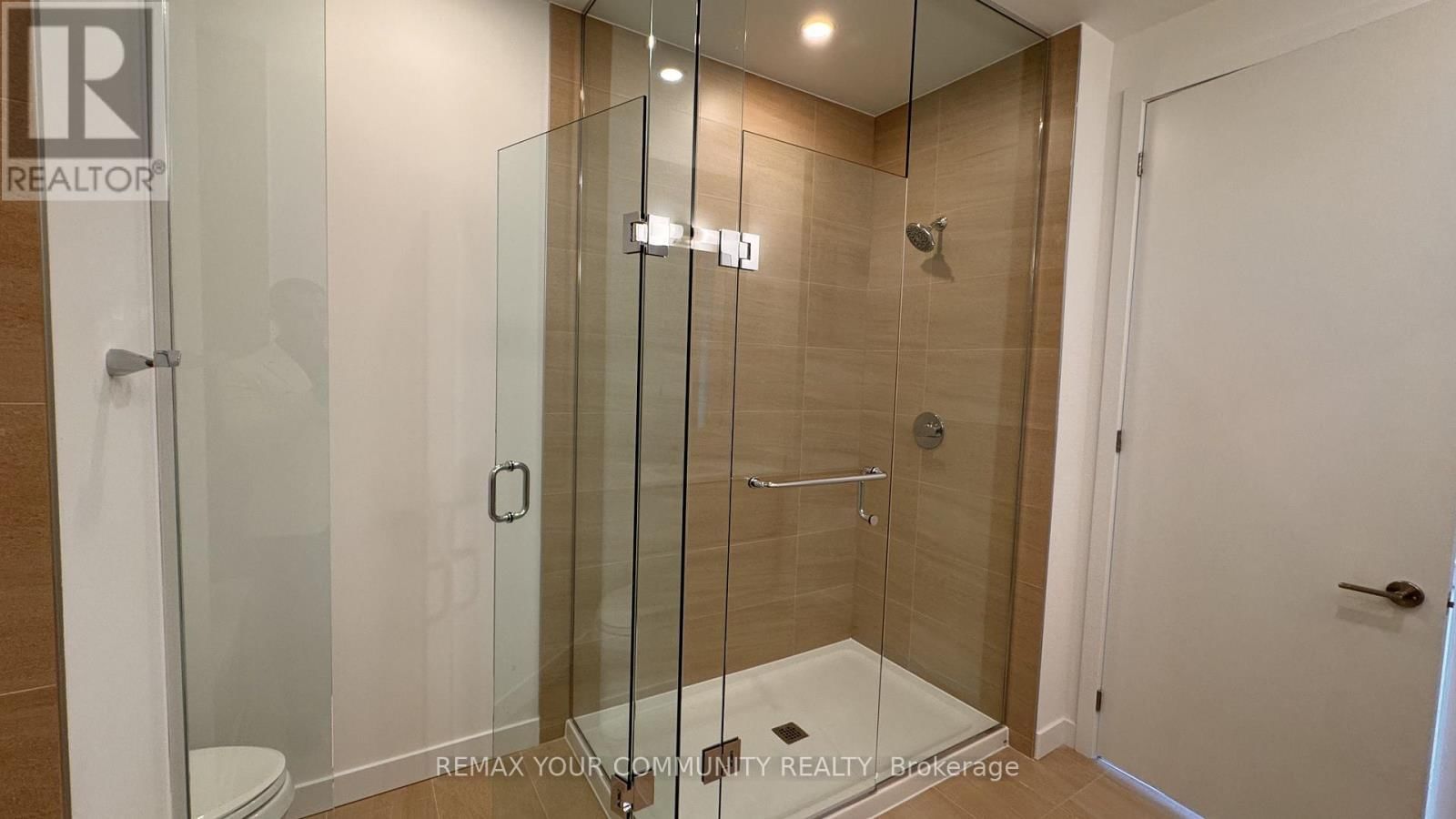 1004 - 8188 YONGE STREET Image 15