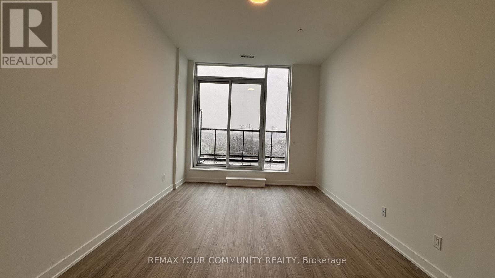 1004 - 8188 YONGE STREET Image 16