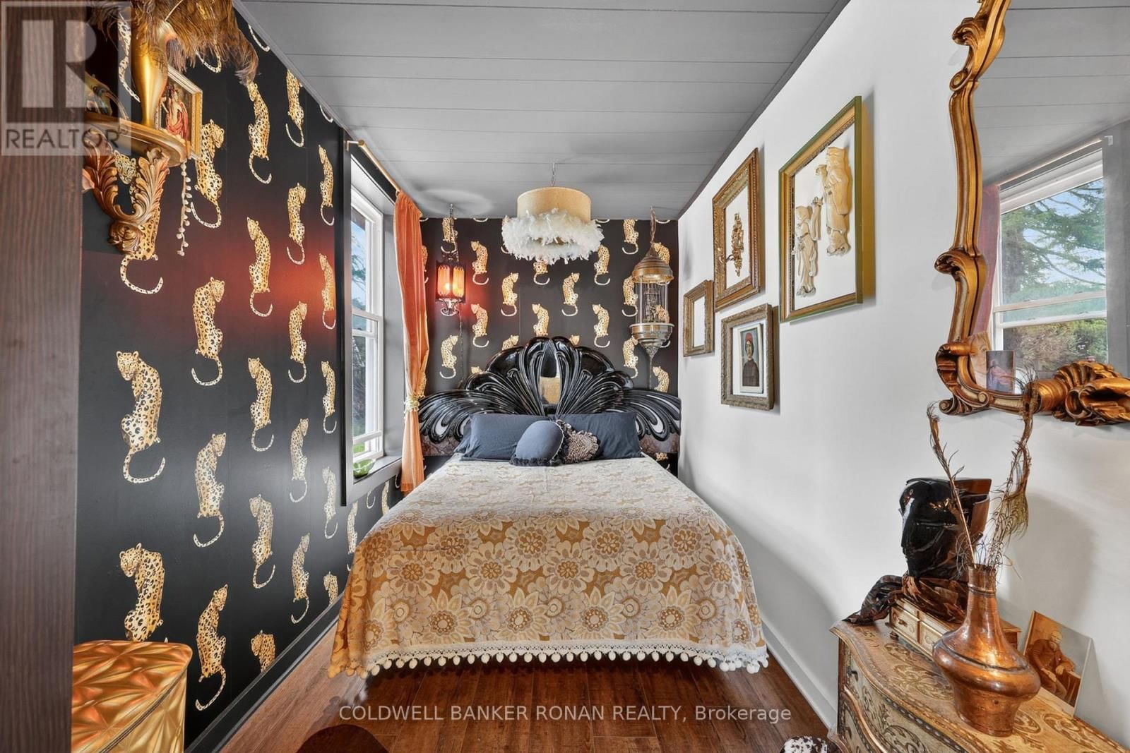 87 WELLINGTON STREET EAST Image 17