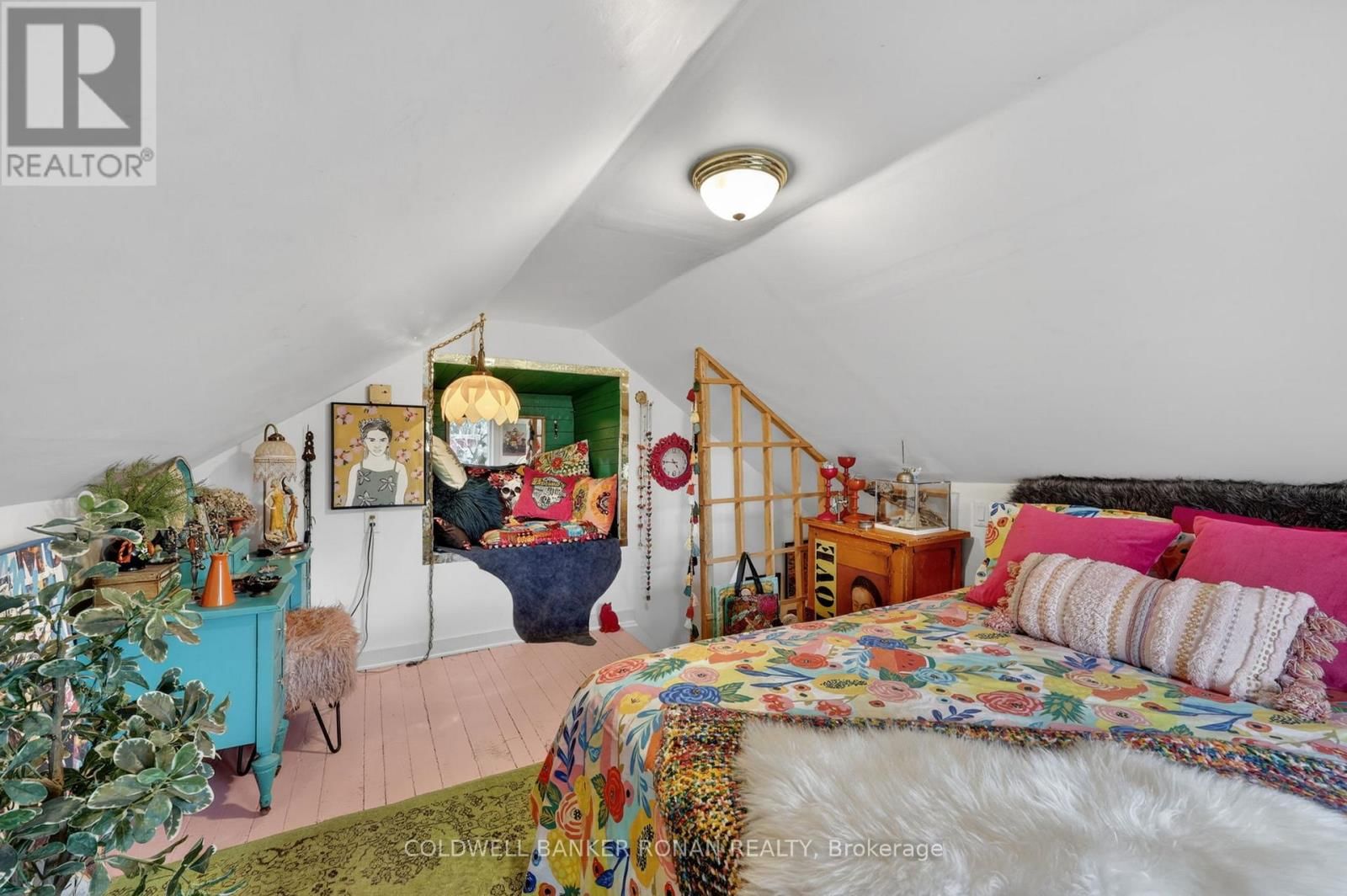 87 WELLINGTON STREET EAST Image 23