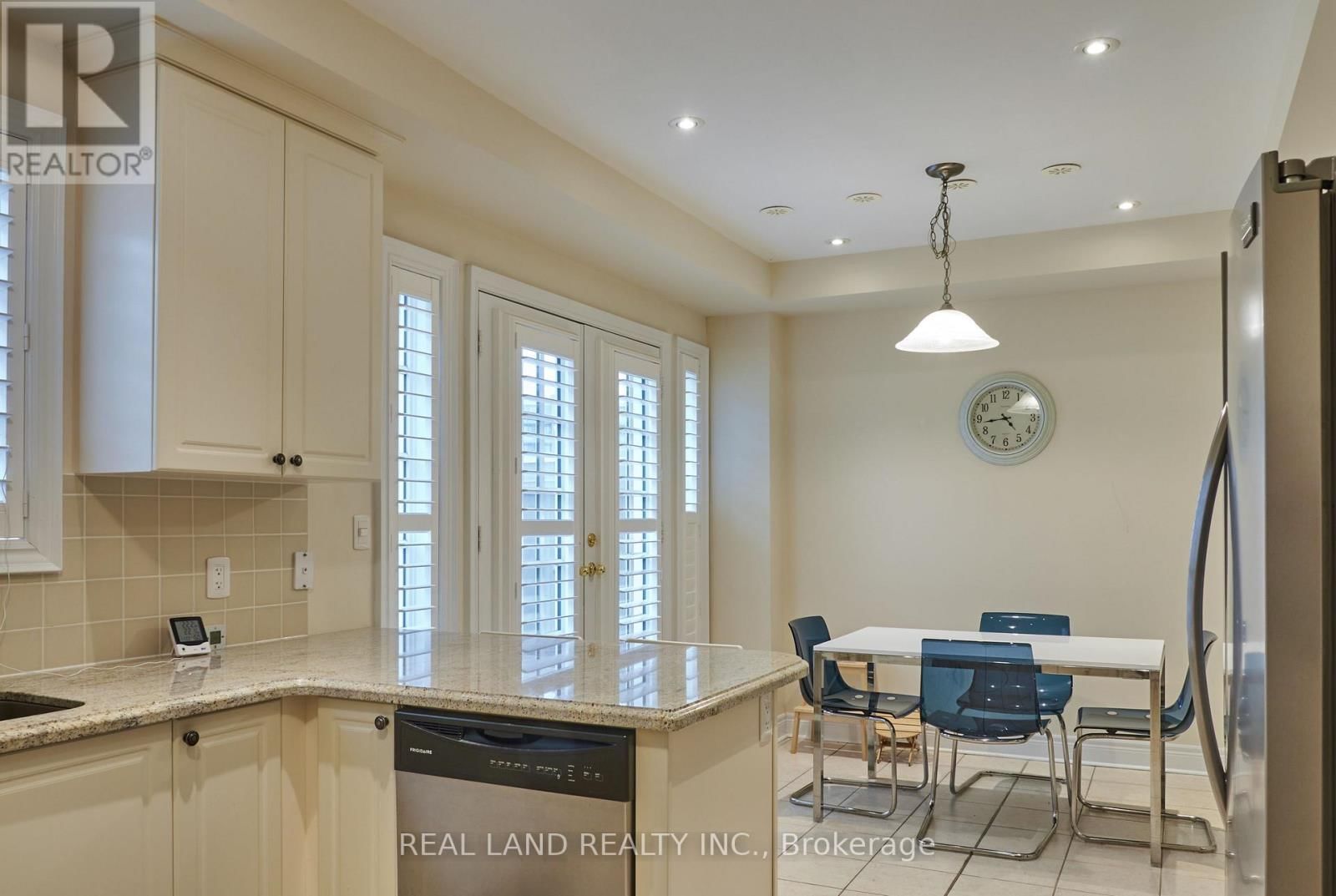 41 LORD DURHAM ROAD Image 11