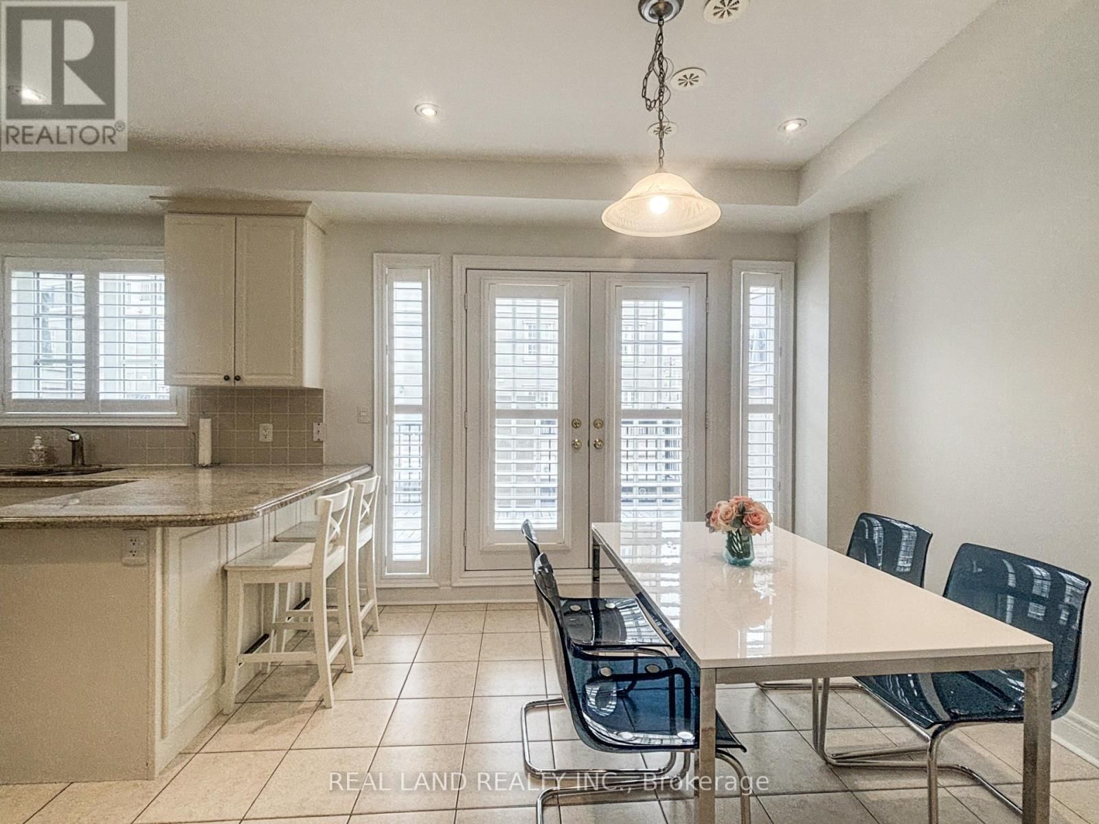 41 LORD DURHAM ROAD Image 13