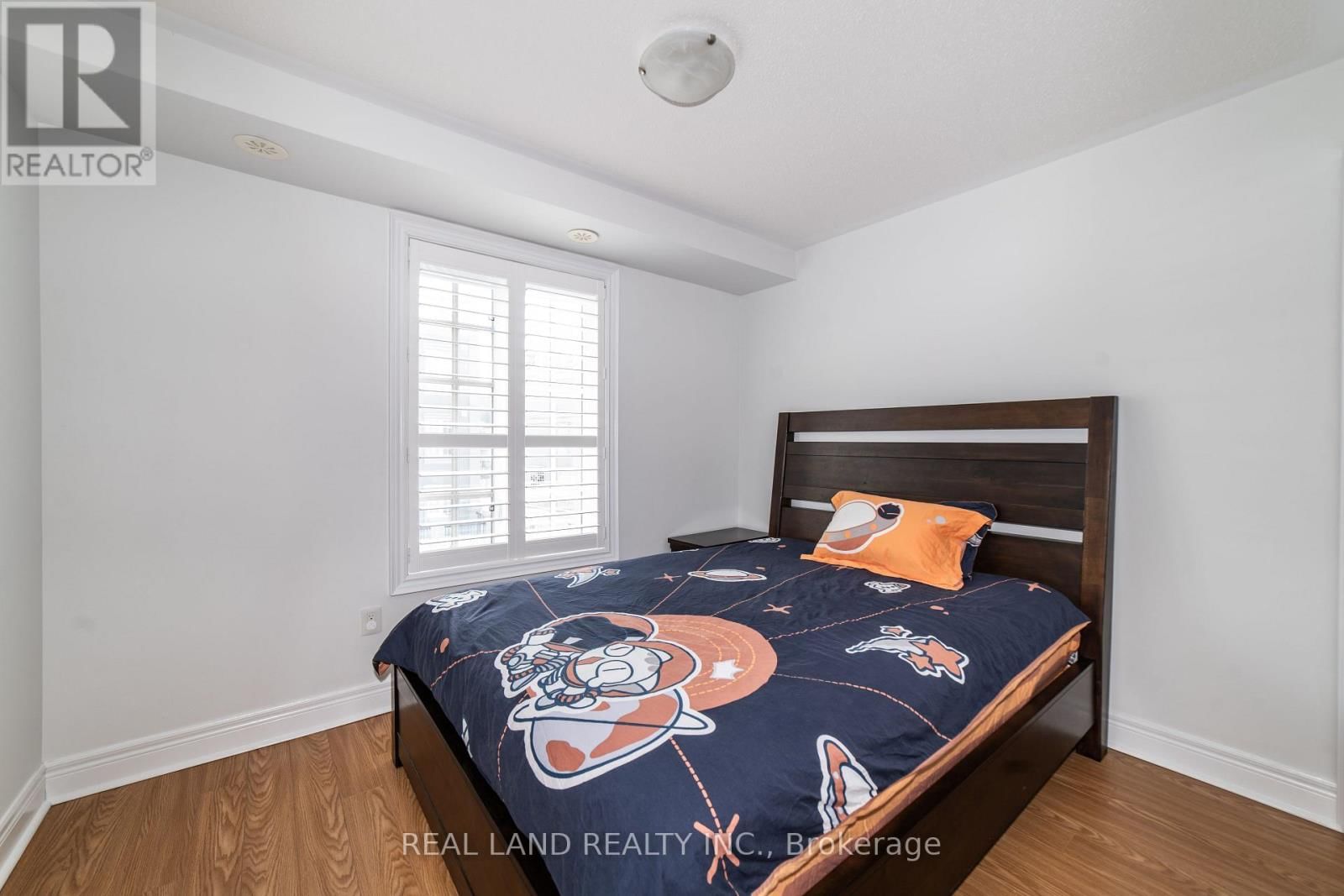 41 LORD DURHAM ROAD Image 15