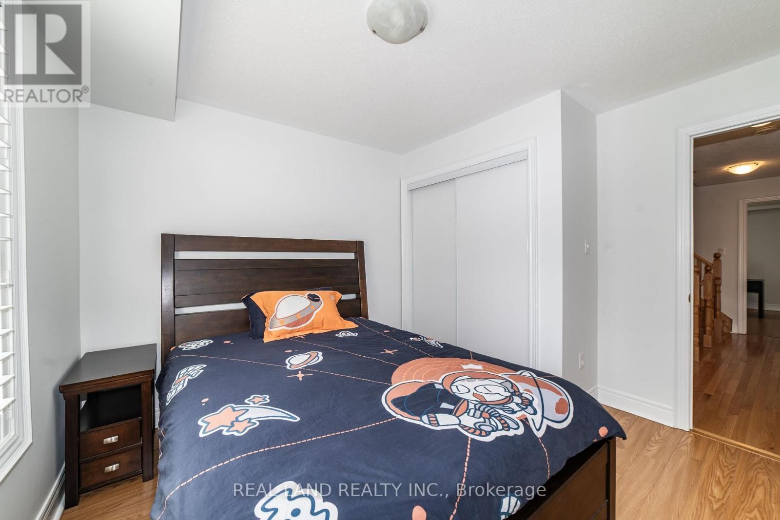 41 LORD DURHAM ROAD Image 16