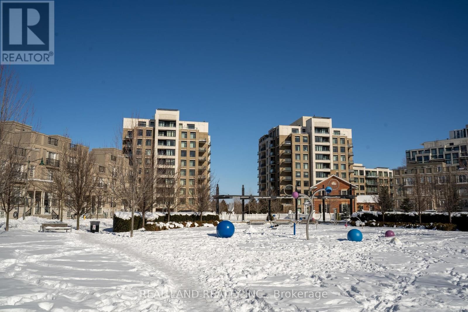 41 LORD DURHAM ROAD Image 39