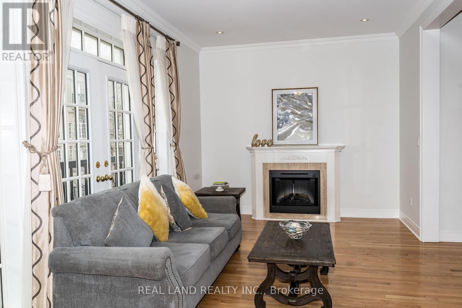 41 LORD DURHAM ROAD Image 4