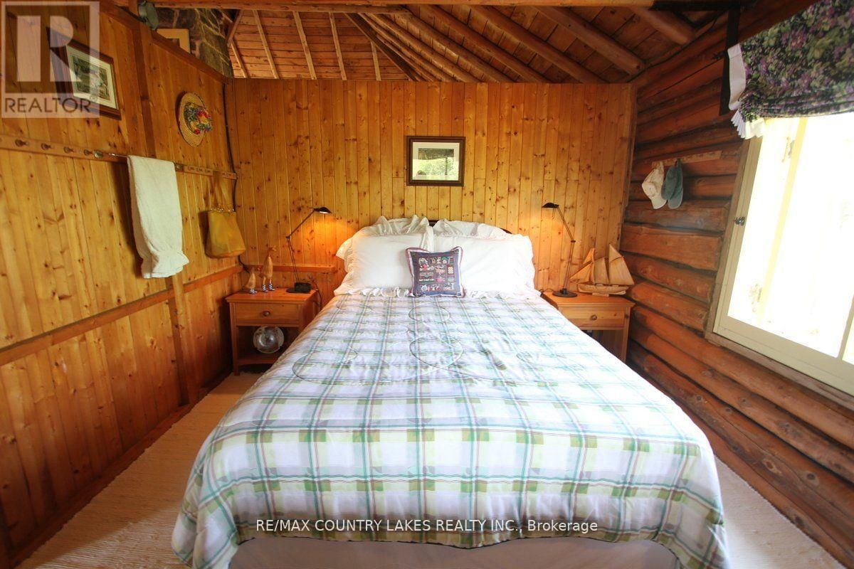 B40854 SOUTH HARBOUR LANE Image 24