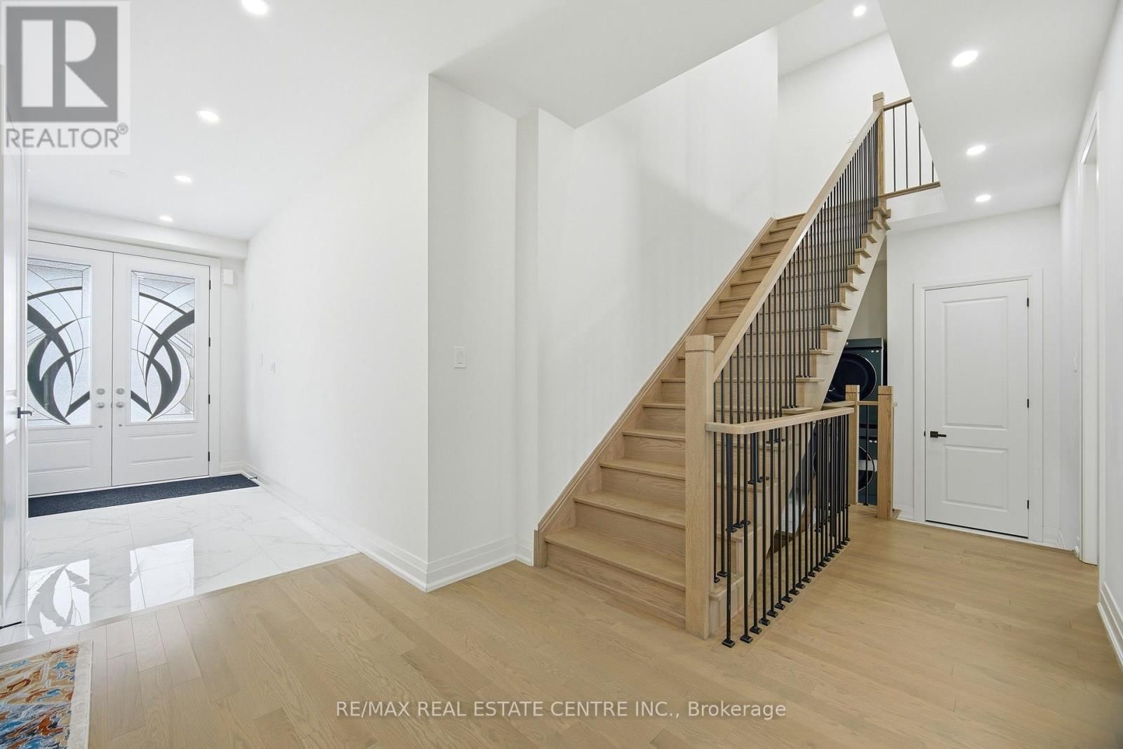 112 BLUEBIRD BOULEVARD Image 26