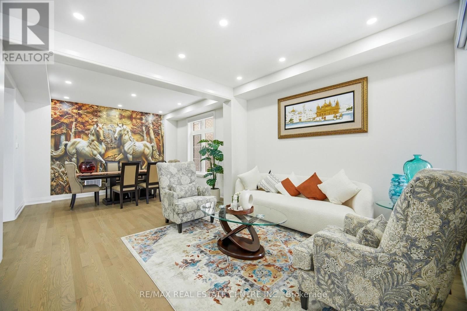 112 BLUEBIRD BOULEVARD Image 8